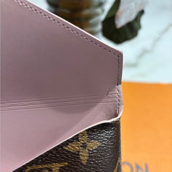 SOLD—ouis Vuitton Kirigami rfid & vintage wallet bundle🖤🖤 - Picture 3 of 14